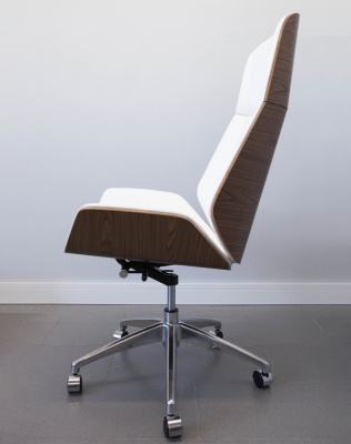 Кресло из натуральной кожи, каркас дерево арт. FX-BC06 - купить в Кирове. Цена 34 820.52 руб.