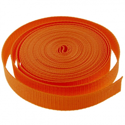 Стропа текстильная, шир. 25 мм (в нам. 50+/-1 ярд), цвет оранжевый - купить в Кирове. Цена: 409.94 руб.